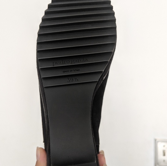 Pedro Garcia black suede booties - Picture 4 of 7
